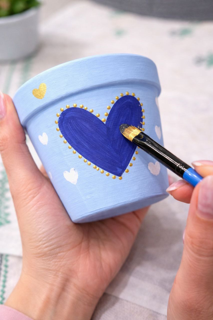 Розпис горщика на майстер-класі